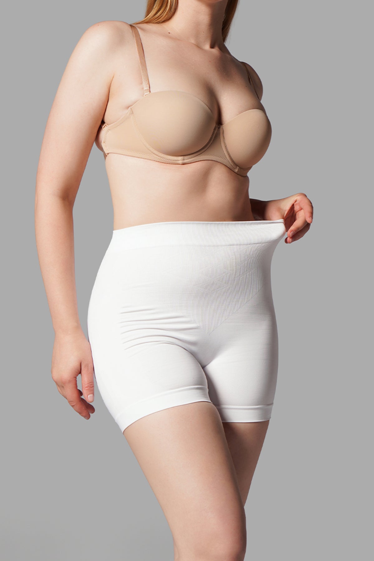 Push-Up Seamless Kısa Paçalı Korse – Beyaz
