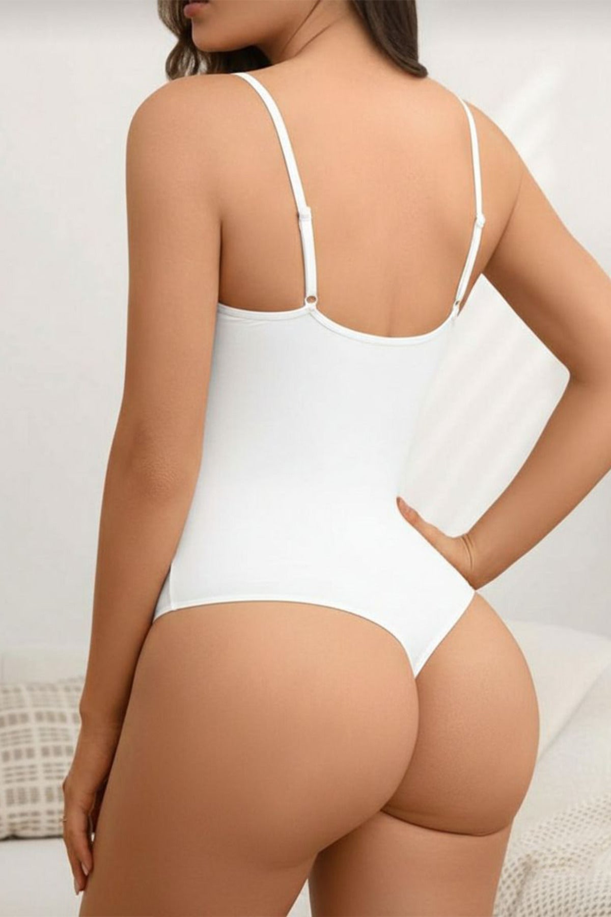 Büyük Beden Çıtçıtlı String Body Korse – Beyaz