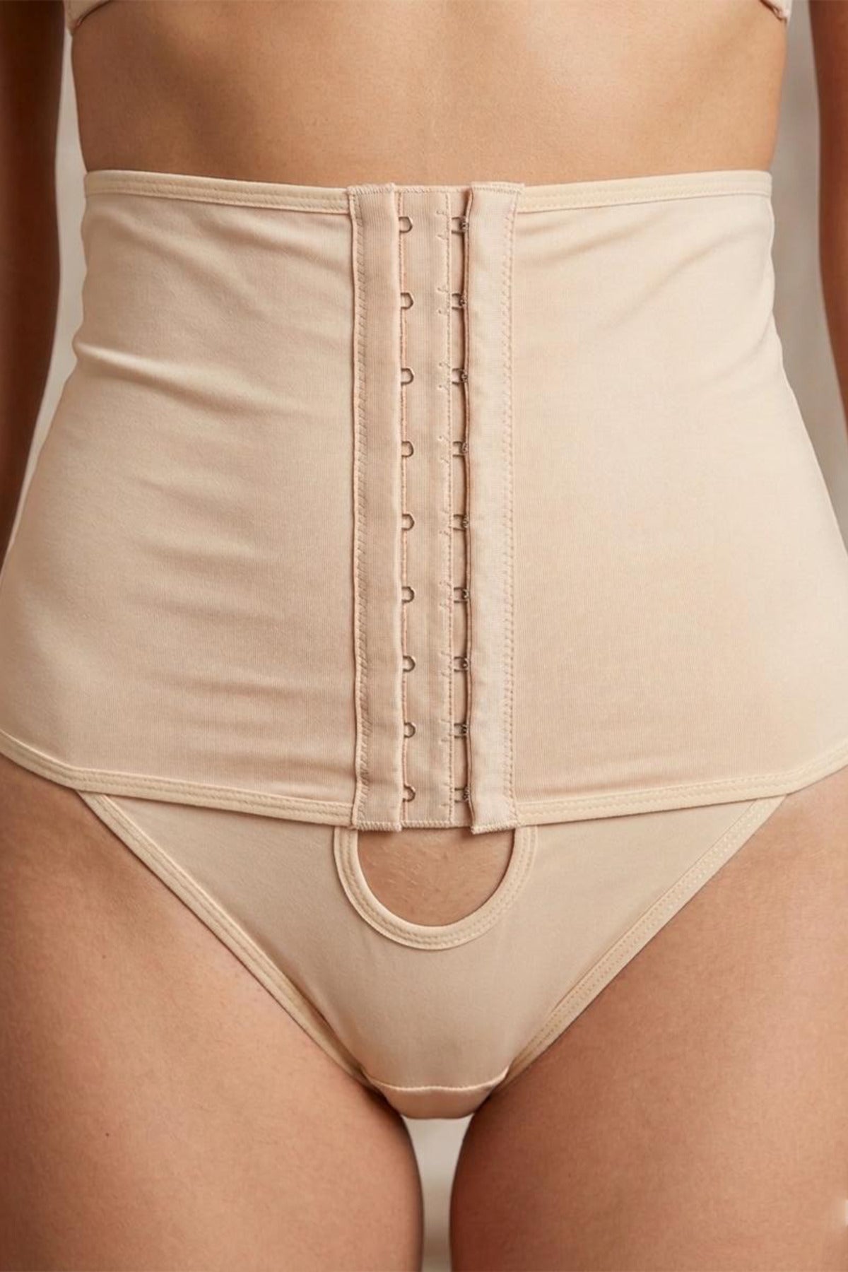 Önden Agraflı Toparlayıcı Slip Korse – Ten