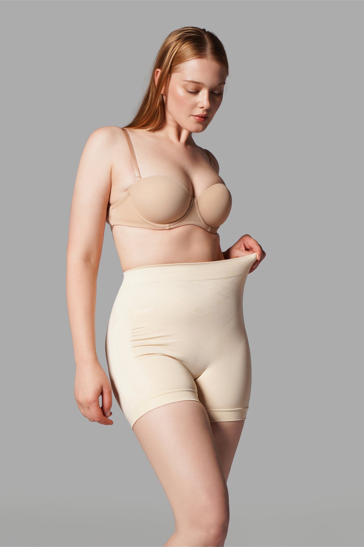 Push-Up Seamless Kısa Paçalı Korse – Bej